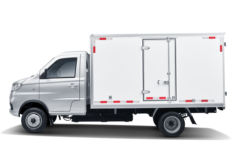 SRM鑫源 T2SEV 3.1T 3.03米单排纯电动厢式微卡(JKC5031XXYD0X0BEV)46.36kWh