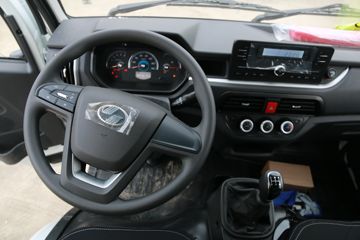 Ծ�� ����S80 95���� 3.62�׵�����ʽС��(����)(SH5043XXYPEDBNZ3)ͼƬ