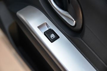 ����;�� T3(ԭС����W) 1.6L 123���� 3.05��˫������С��(����)(EQ1031D60Q6)ͼƬ