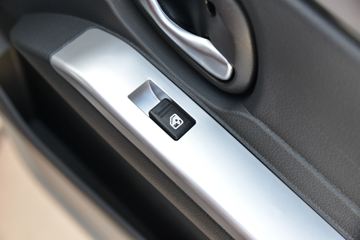 ����;�� T3(ԭС����W) 1.6L 123���� 3.05��˫������С��(����)(EQ1031D60Q6)ͼƬ