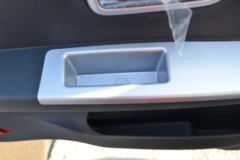 东风途逸 T5 95马力 3.965米单排厢式小卡(国六)(EQ5040XXY16DCAC)