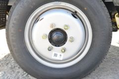 东风途逸 T5 95马力 3.965米单排厢式小卡(国六)(EQ5040XXY16DCAC)