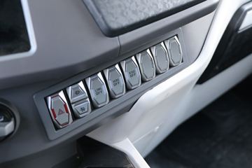 �ɵ� W7 220���� 5.2���Ű���ʽ�ػ���(����)ͼƬ