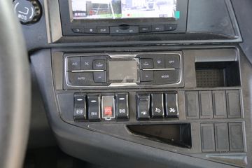 �й����� �ǵ¿�SITRAK G5�ؿ� 290���� 4X2 9.6����ʽ�ػ���(����)ͼƬ