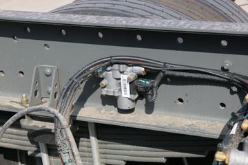 �й����� �ǵ¿�SITRAK G5�ؿ� 290���� 4X2 9.6����ʽ�ػ���(����)ͼƬ