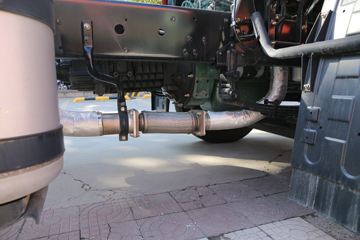 �ൺ��� ��VH 250���� 4X2 6.75�ײ�դʽ�ػ���(����)(��ʿ��10��)(CA5180CCYPK2L2E6A80)ͼƬ