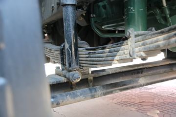 �ൺ��� ��VH 250���� 4X2 6.75�ײ�դʽ�ػ���(����)(��ʿ��10��)(CA5180CCYPK2L2E6A80)ͼƬ