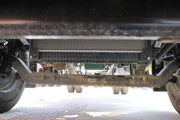 �ൺ��� ��VH 250���� 4X2 6.75�ײ�դʽ�ػ���(����)(��ʿ��10��)(CA5180CCYPK2L2E6A80)ͼƬ