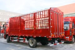 一汽解放 J6L中卡 尊享版 绿通 260马力 4X2 6.75米仓栅式载货车(国六)(CA5180CCYP62K1L4A2E6)