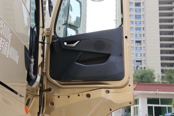 �й����� HOWO TH7�ؿ� 480���� 6X4 AMT�Զ���LNGǣ����(����)(ZZ4257V384HF1LB)ͼƬ