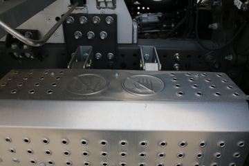 �й����� HOWO TH7�ؿ� 480���� 6X4 AMT�Զ���LNGǣ����(����)(ZZ4257V384HF1LB)ͼƬ