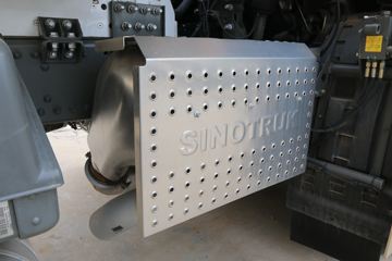 �й����� HOWO TH7�ؿ� 480���� 6X4 AMT�Զ���LNGǣ����(����)(ZZ4257V384HF1LB)ͼƬ