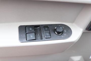 йHOWO ͳ˧ 190 5.2Űդʽػ()(ZZ5107CCYH4215F1)ͼƬ