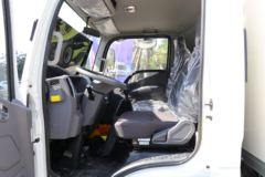 福田 奥铃速运 北极熊 131马力 4X2 4.085米冷藏车(国六)(XYT5042XLCBJ3) 福田 奥铃速运 北极熊 131马力 4X2 4.085米冷藏车(国六)(XYT5042XLCBJ3)