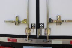 福田 奥铃速运 北极熊 131马力 4X2 4.085米冷藏车(国六)(XYT5042XLCBJ3) 福田 奥铃速运 北极熊 131马力 4X2 4.085米冷藏车(国六)(XYT5042XLCBJ3)