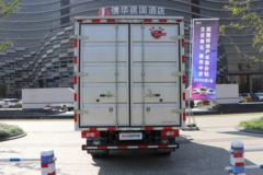 福田 奥铃速运 BUFF版 131马力 4.14米单排厢式轻卡(国六)(BJ5048XXY8JEA-AB2) 福田 奥铃速运 BUFF版 131马力 4.14米单排厢式轻卡(国六)(BJ5048XXY8JEA-AB2)