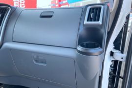 德龙K3000&nbsp;电动载货车内饰图片