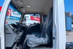 陕汽轻卡 德龙K3000 4.18米纯电动厢式载货车(YTQ5042XXYJEEV336)98.04kWh