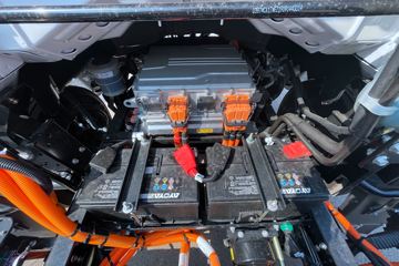 �����Ῠ ����K3000 4.18�״��綯��ʽ�ػ���(YTQ5042XXYJEEV336)98.04kWhͼƬ