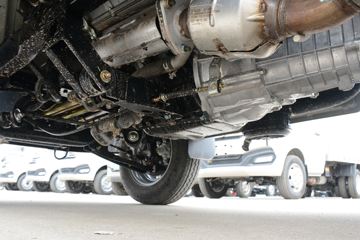 ������Խ��X1 1.3L ���� 91���� 2.6�׵�������΢��(������)(����)ͼƬ