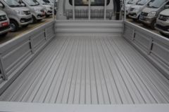 长安跨越王X1 1.3L 汽油 91马力 2.6米单排栏板微卡(单后轮)(国六)(SC1031XND6B1) 长安跨越王X1 1.3L 汽油 91马力 2.6米单排栏板微卡(单后轮)(国六)(SC1031XND6B1)