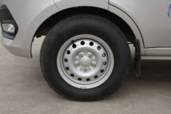 长安跨越 新豹T3 标准版 1.6L 汽油 122马力 2.52米双排栏板微卡(国六)(SC1031TFS6B1)