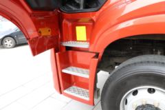 青岛解放 悍VH 480马力 6X4 牵引车(国六)(CA4251P2K15T1E6A80)