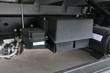 �����Ῠ ����K3000 120���� 4.18�׵��������Ῠ(����)(YTQ1041KH333)ͼƬ