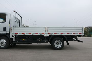 �����Ῠ ����K3000 120���� 4.18�׵��������Ῠ(����)(YTQ1041KH333)ͼƬ