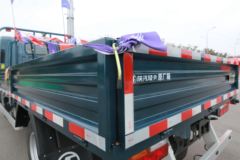 陕汽轻卡 德龙K5000 130马力 4.18米单排栏板轻卡(国六)(速比4.33)(YTQ1041KH331)