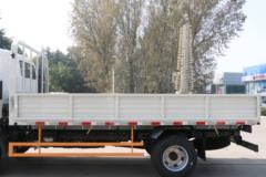 江铃 凯运强劲版 宽体普通款 122马力 4.1米单排栏板轻卡(国六)(JX1045TGE26) 江铃 凯运强劲版 宽体普通款 122马力 4.1米单排栏板轻卡(国六)(JX1045TGE26)