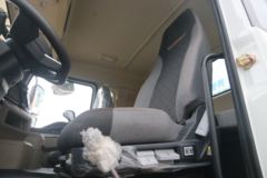 陕汽重卡 德龙M3000S 350马力 8X4 7.79方混凝土搅拌运输车(国六)(凌宇牌)(CLY5314GJB30E66)