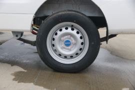 X30EV&nbsp;电动封闭厢货底盘图片