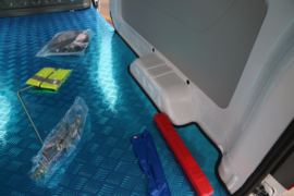 X30EV&nbsp;电动封闭厢货货厢图片