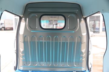 SRM��Դ X30L EV ��׼�� 4.495�״��綯��ʽ���䳵ͼƬ