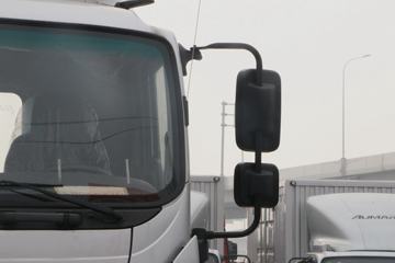 ���� ŷ��Rϵ 220���� 4X2 5.75�������ػ���(����)ͼƬ