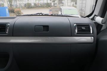 ���� ŷ��Rϵ 220���� 4X2 5.75�������ػ���(����)ͼƬ