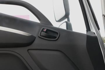 ���� ŷ��Rϵ 220���� 4X2 5.75�������ػ���(����)ͼƬ