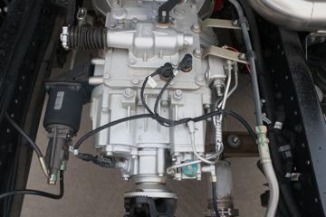 ���� ŷ��Rϵ 220���� 4X2 5.75�������ػ���(����)ͼƬ