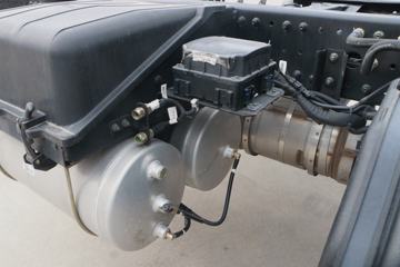 ���� ŷ��Rϵ 220���� 4X2 5.75�������ػ���(����)ͼƬ