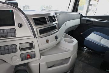 ���� ŷ��EST ��Խ�� 580���� 6X4 AMT�Զ���ǣ����(����)(2.733�ٱ�)ͼƬ