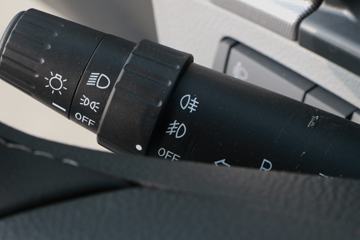 ���� ŷ��EST ��Խ�� 580���� 6X4 AMT�Զ���ǣ����(����)(2.733�ٱ�)ͼƬ