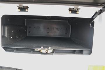 ���� ŷ��EST ��Խ�� 580���� 6X4 AMT�Զ���ǣ����(����)(2.733�ٱ�)ͼƬ