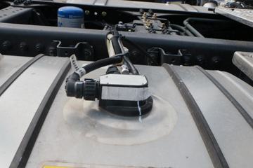 ���� ŷ��EST ��Խ�� 580���� 6X4 AMT�Զ���ǣ����(����)(2.733�ٱ�)ͼƬ