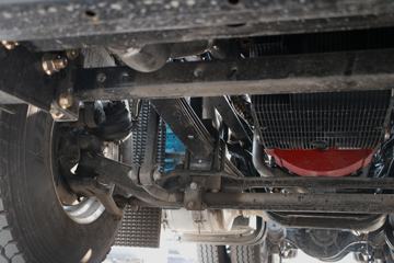 ���� ŷ��EST ��Խ�� 580���� 6X4 AMT�Զ���ǣ����(����)(2.733�ٱ�)ͼƬ