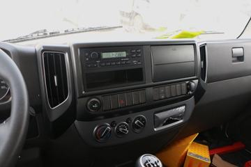  ŷS1ϵ 150 4.14׵ʽῨ()(BJ5048XXY-FM3)ͼƬ