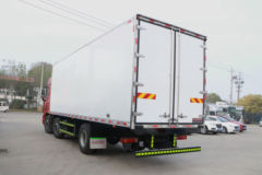 福田 欧曼GTL重卡 290马力 6X2 8米冷藏车(国六)(BJ5259XLCY6HPS-02) 福田 欧曼GTL重卡 290马力 6X2 8米冷藏车(国六)(BJ5259XLCY6HPS-02)