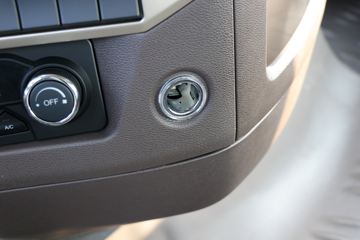 �������� ����H5�ؿ� 245���� 4X2 6.8�ײ�դʽ�ػ���(����)(LZ5180CCYH5AC1)ͼƬ