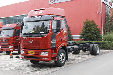 一汽解放 J6L中卡 创富版 220马力 4X2 7.7米厢式载货车(国六)(CA5180XXYP62K1L5E6)
