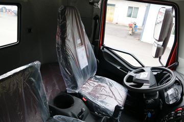 һ����� J6L�п� ������ 220���� 4X2 7.7����ʽ�ػ���(����)(CA5180XXYP62K1L5E6)ͼƬ